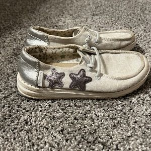 Silver hey dudes with stars